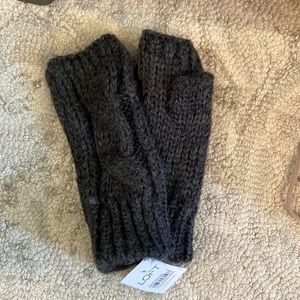LOFT Grey Fingerless Gloves
